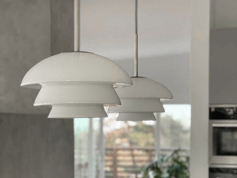 Arkiv 4006 taklampe fra Hadeland Glassverk i matt hvit