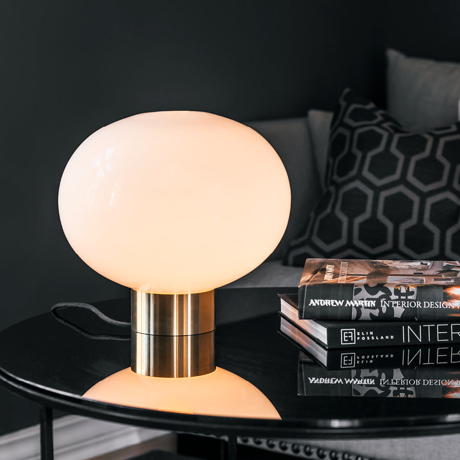 BORDLAMPE 4169 SMALL HVIT M. MESSING SOKKEL