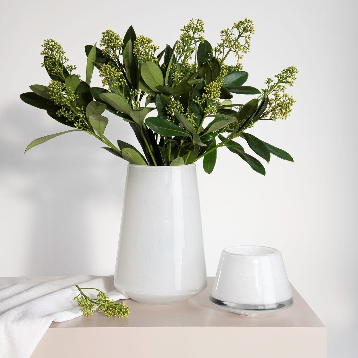 VASE DUGG 20 CM WHITE