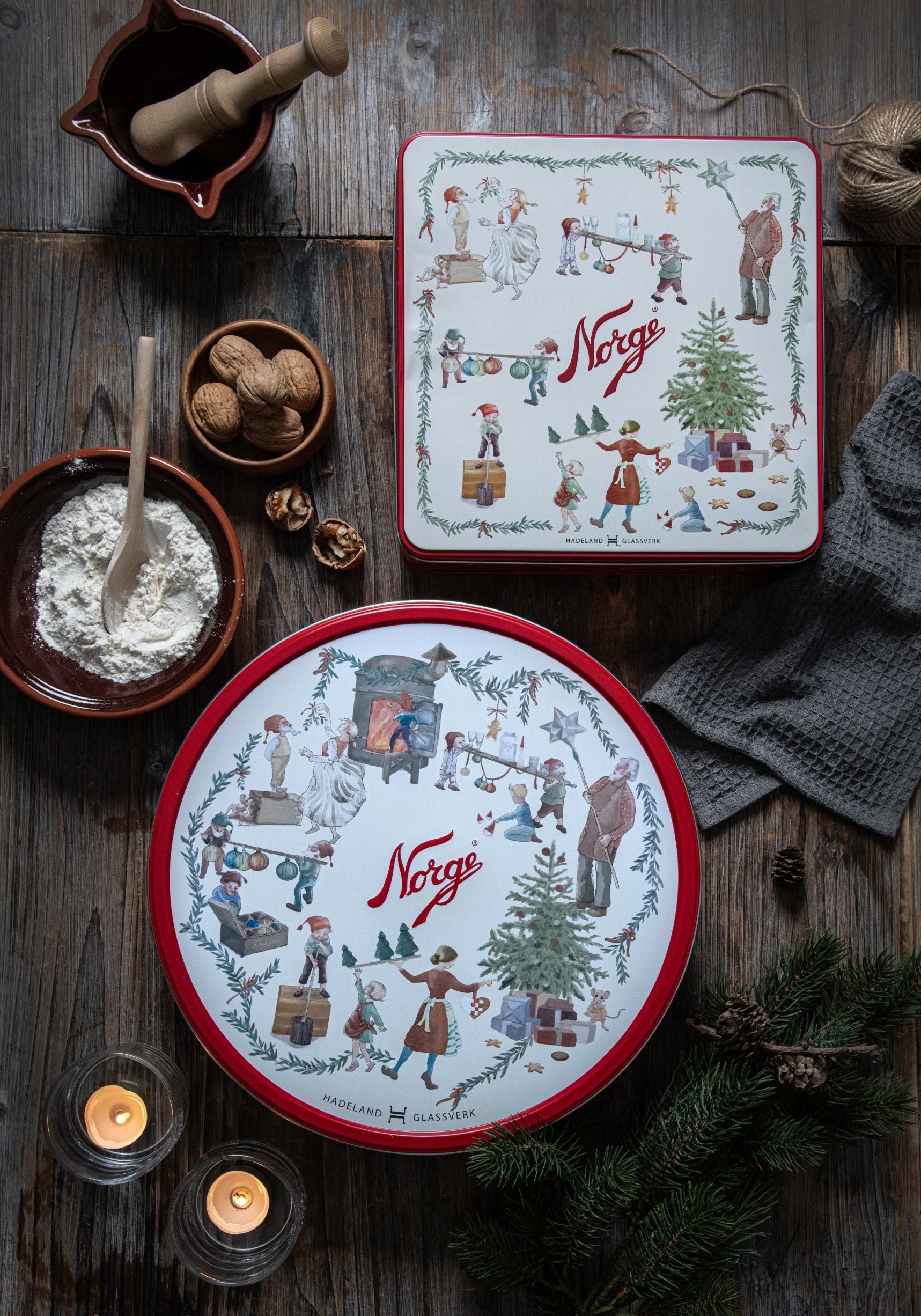 KAKEBOKSPAKKEN RUND + FIRKANTET