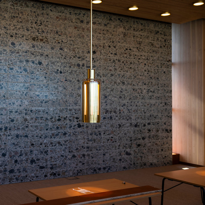 Hadeland Glassverk gjenskaper 120 lamper til Regjeringsbygget. Ikonisk form bevares basert på originale tegninger.