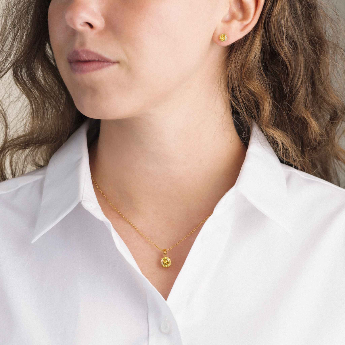 LYRA SMYKKESETT GUL