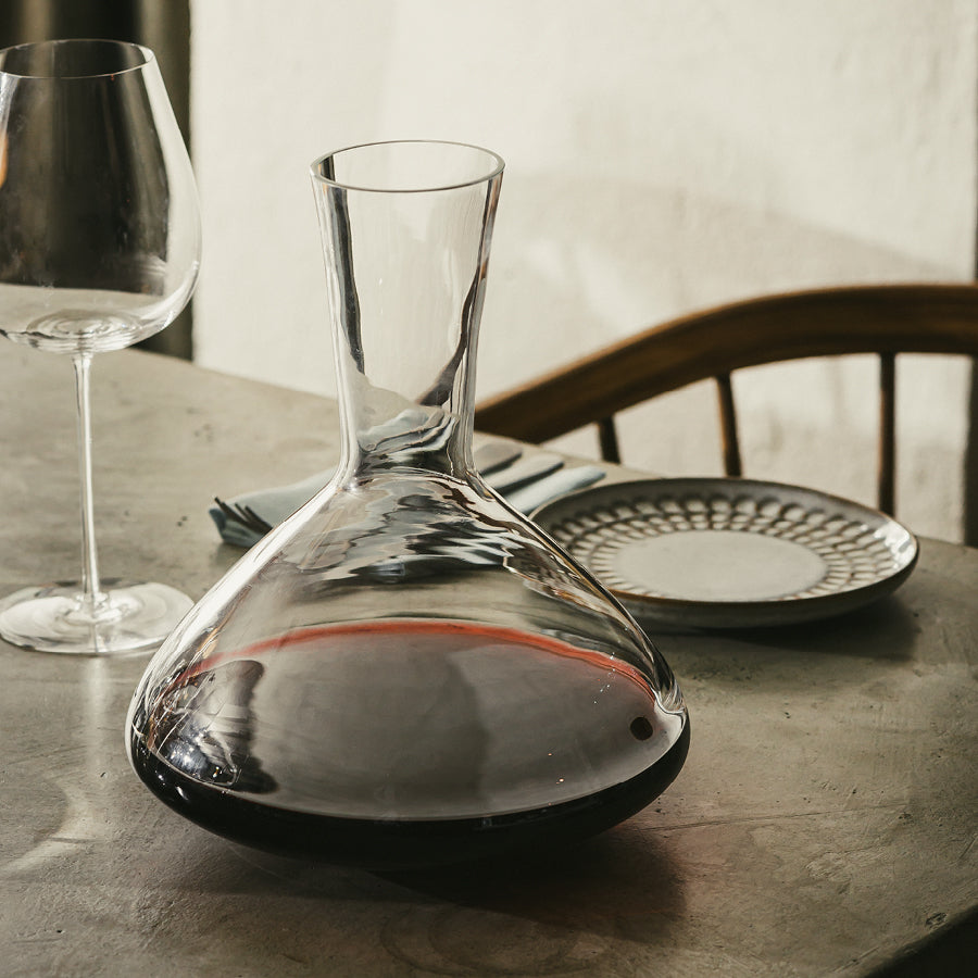 DECANTER RED